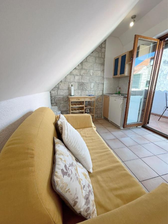 House Ivancic-Free Parking Trogir Exteriér fotografie